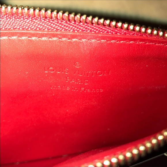 Louis Vuitton Patent Leather Change Wallet - Picture 3 of 5